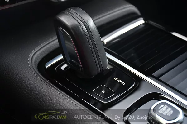 Volvo V60 2,0 T6 186kW - foto 32