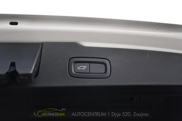 Volvo V60 2,0 T6 186kW - foto 46