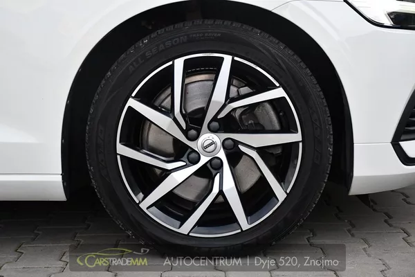 Volvo V60 2,0 T6 186kW - foto 47