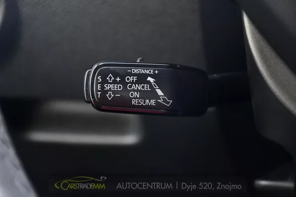 Škoda Octavia 1,6 TDI DSG - foto 30