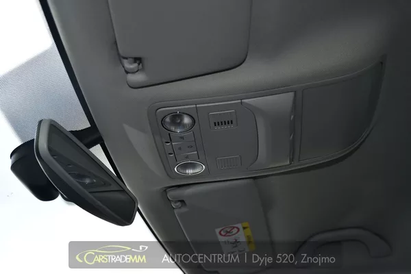 Škoda Octavia 1,6 TDI DSG - foto 45