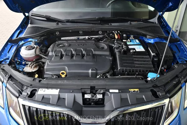 Škoda Octavia 1,6 TDI DSG - foto 51
