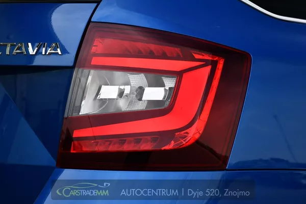 Škoda Octavia 1,6 TDI DSG - foto 53