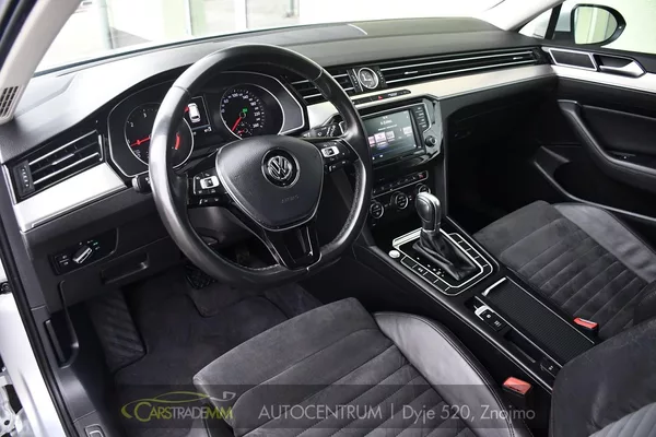 Volkswagen Passat 2,0TDi - foto 10