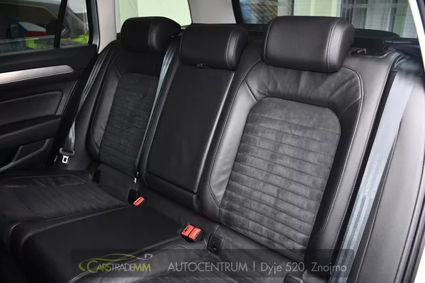 Volkswagen Passat 2,0TDi - foto 15