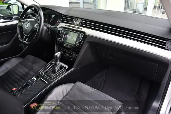 Volkswagen Passat 2,0TDi - foto 16
