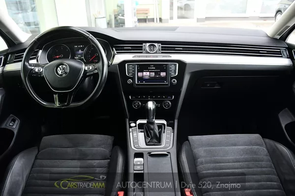 Volkswagen Passat 2,0TDi - foto 21