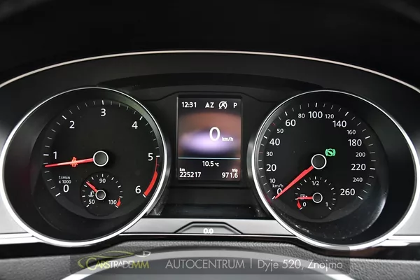Volkswagen Passat 2,0TDi - foto 31