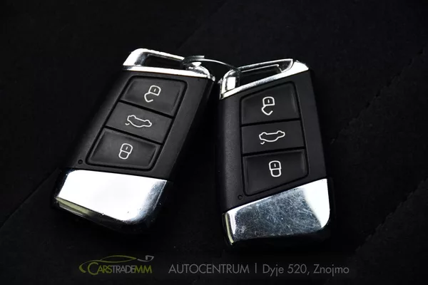 Volkswagen Passat 2,0TDi - foto 42