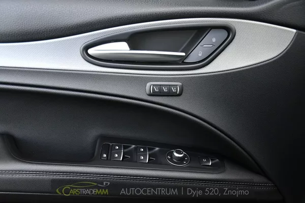 Alfa Romeo Stelvio 2,2D 154kW VELCE AT8-Q4 - foto 26