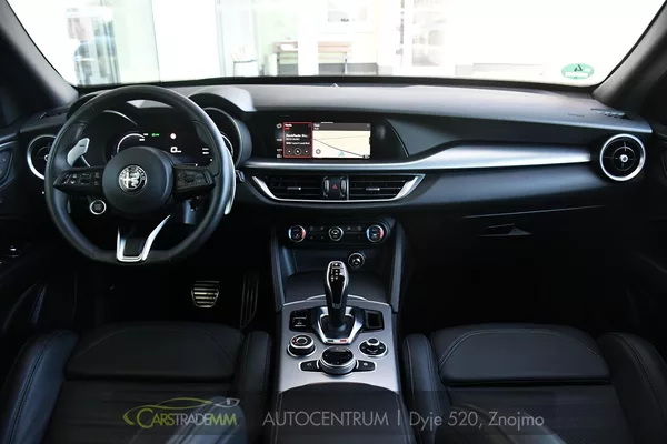 Alfa Romeo Stelvio 2,2 D 16V 210k Veloce AT8-Q4 - foto 20