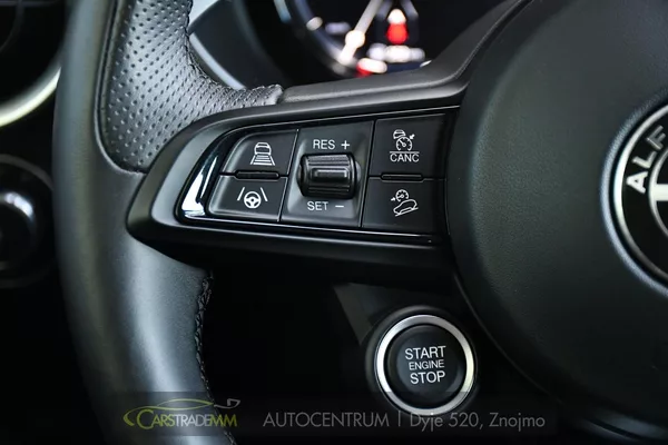 Alfa Romeo Stelvio 2,2 D 16V 210k Veloce AT8-Q4 - foto 28