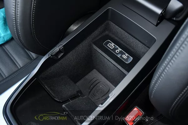 Alfa Romeo Stelvio 2,2 D 16V 210k Veloce AT8-Q4 - foto 35
