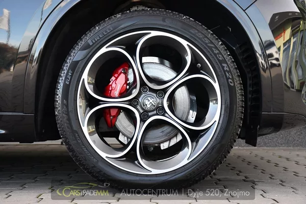 Alfa Romeo Stelvio 2,2 D 16V 210k Veloce AT8-Q4 - foto 51