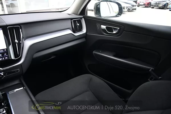 Volvo XC60 B4 AWD - foto 22