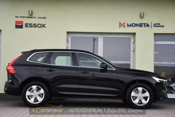 Volvo XC60 B4 AWD - foto 6