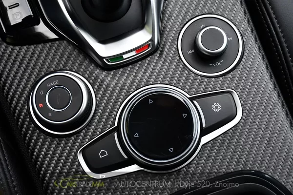 Alfa Romeo Stelvio 2.9V6 Bi-T.382 kW QUADRIFOGLIO - foto 36