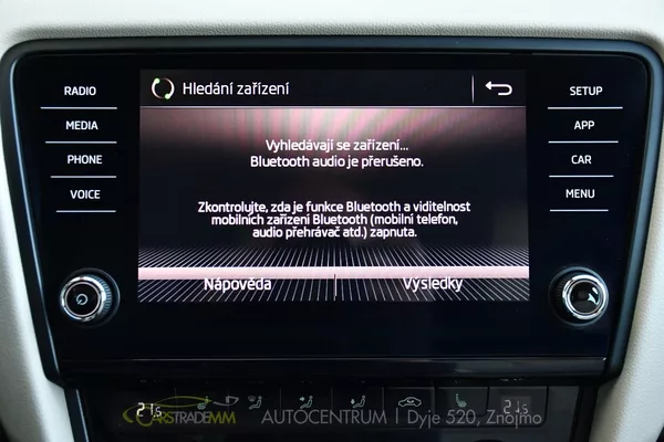 Škoda Octavia 1,6TDi STYLE - foto 40