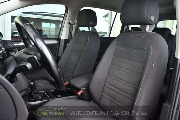 Volkswagen Touran 2.0TDi DSG TAŽNÉ 2xKOLA - foto 12
