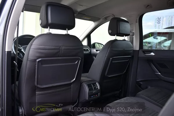 Volkswagen Touran 2.0TDi DSG TAŽNÉ 2xKOLA - foto 13