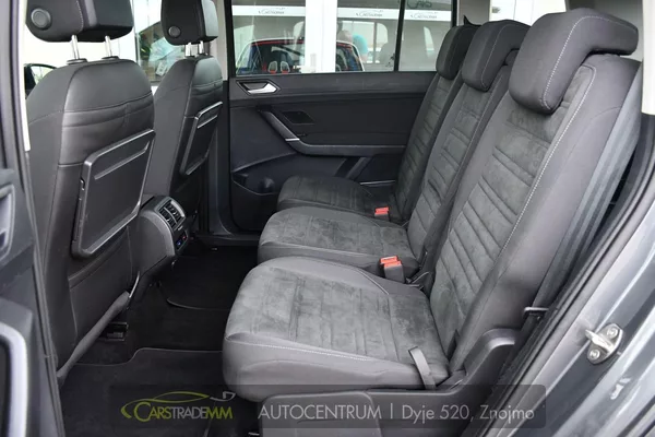 Volkswagen Touran 2.0TDi DSG TAŽNÉ 2xKOLA - foto 14