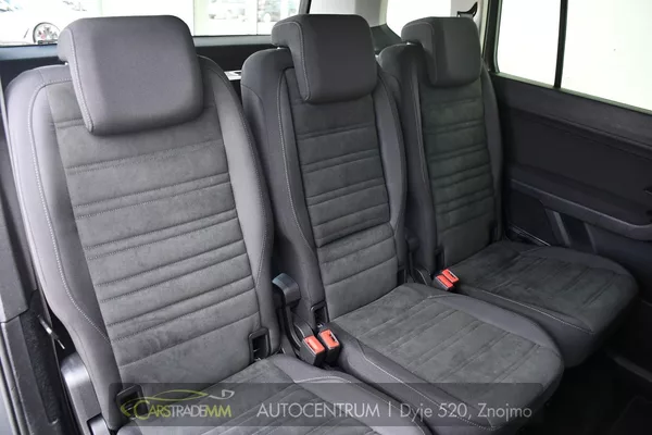 Volkswagen Touran 2.0TDi DSG TAŽNÉ 2xKOLA - foto 21