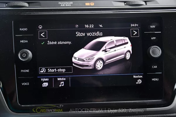 Volkswagen Touran 2.0TDi DSG TAŽNÉ 2xKOLA - foto 41