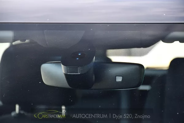 Volkswagen Touran 2.0TDi DSG TAŽNÉ 2xKOLA - foto 48