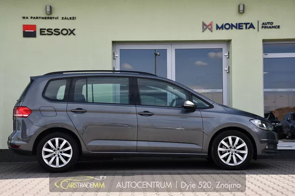 Volkswagen Touran 2.0TDi DSG TAŽNÉ 2xKOLA - foto 7