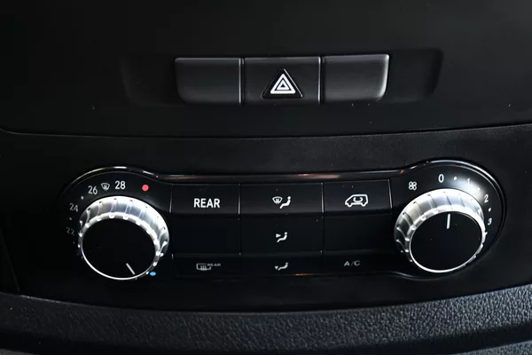 Mercedes-Benz Vito 111CDI L TOURER PRO - foto 27