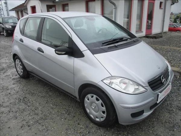 Mercedes-Benz Třídy A 2,0 160 CDI, klima, servis,