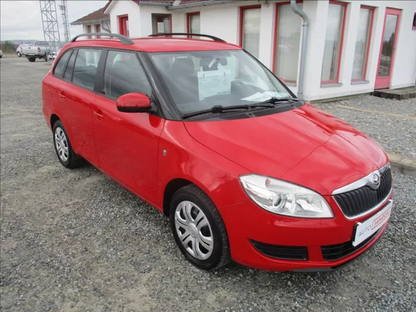 Škoda Fabia 1,2 TSI, 77kW, klima,servis,
