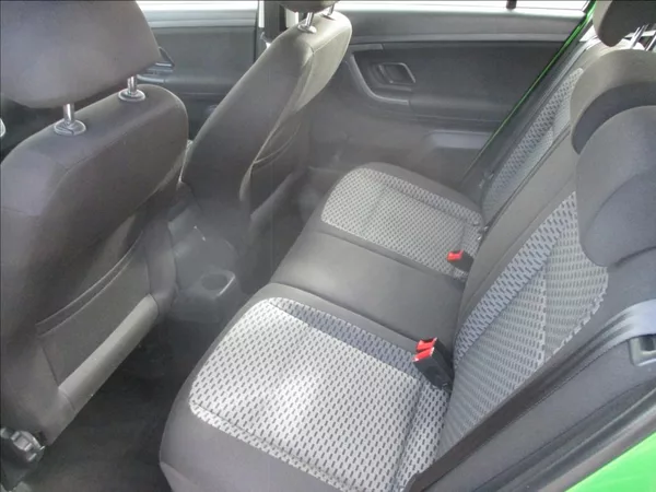 Škoda Fabia 1,2 TSI, klima, servis, tažné, - foto 15