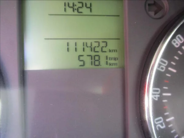 Škoda Fabia 1,2 TSI, klima, servis, tažné, - foto 20