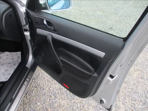 Škoda Octavia 2,0 TDI RS, aut.klima,tažné, - foto 10