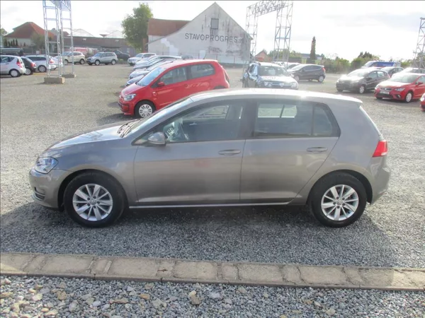 Volkswagen Golf 1,2 TSi,aut.klima.serv.kn. - foto 4