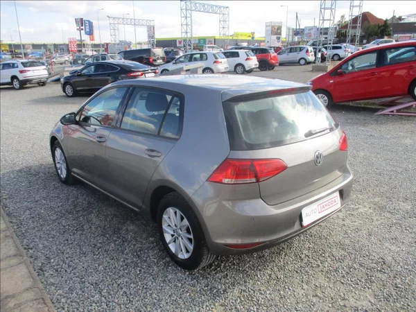 Volkswagen Golf 1,2 TSi,aut.klima.serv.kn. - foto 6