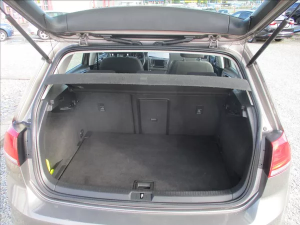 Volkswagen Golf 1,2 TSi,aut.klima.serv.kn. - foto 9