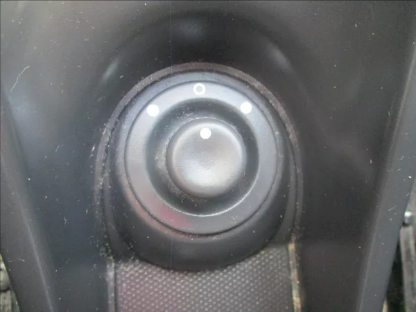 Dacia Duster 1,5 DCi, klima,serviska,tažné, - foto 25