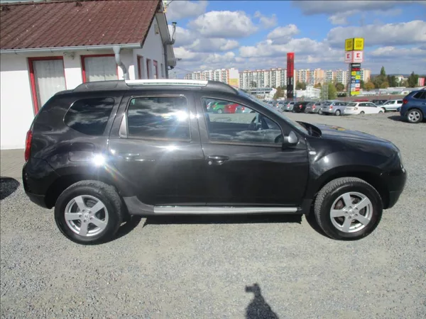 Dacia Duster 1,5 DCi, klima,serviska,tažné, - foto 4