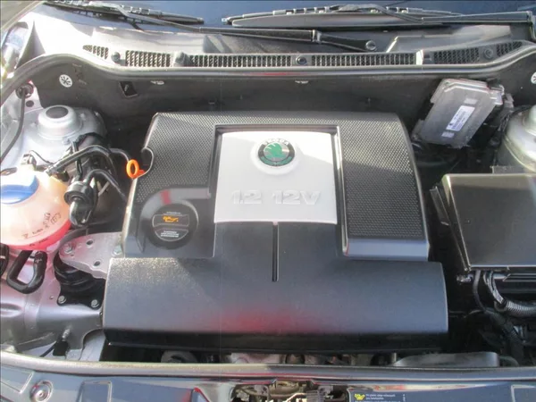 Škoda Fabia 1,2 i, 47kW,74 786km,1.maj,CZ, - foto 25