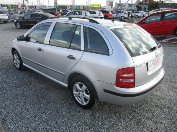 Škoda Fabia 1,2 i, 47kW,74 786km,1.maj,CZ, - foto 7