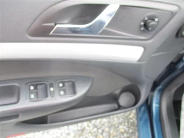 Škoda Octavia 1,4 TSI, digiklima, servis, - foto 27