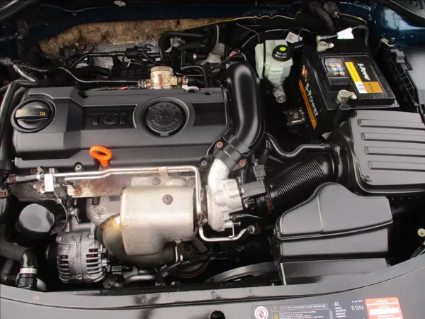 Škoda Octavia 1,4 TSI, digiklima, servis, - foto 29