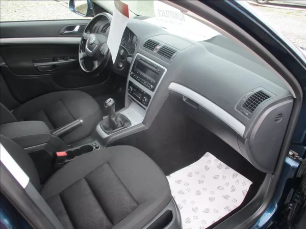 Škoda Octavia 1,4 TSI, digiklima, servis, - foto 9