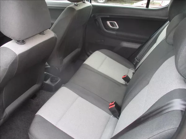 Škoda Fabia 1,4 i 16v, klima, serv.kniha, - foto 14