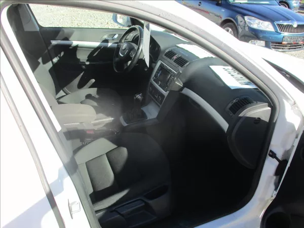 Škoda Octavia 1,4 TSi, Navi,aut.klima,servis - foto 13