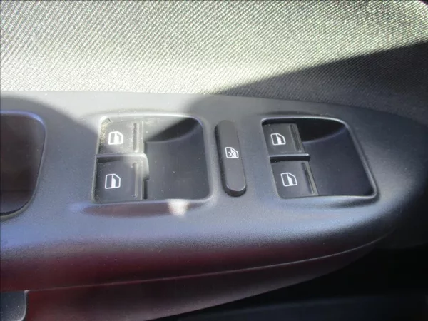 Škoda Octavia 1,4 TSi, Navi,aut.klima,servis - foto 27
