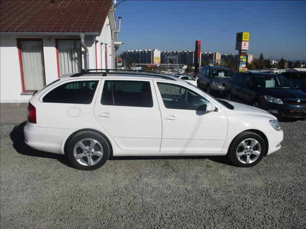 Škoda Octavia 1,4 TSi, Navi,aut.klima,servis - foto 5
