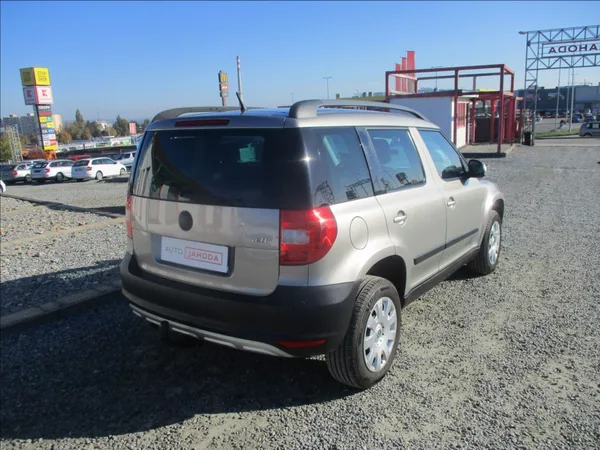 Škoda Yeti 1,2 TSI, 91 583km,tažné,1.maj, - foto 6